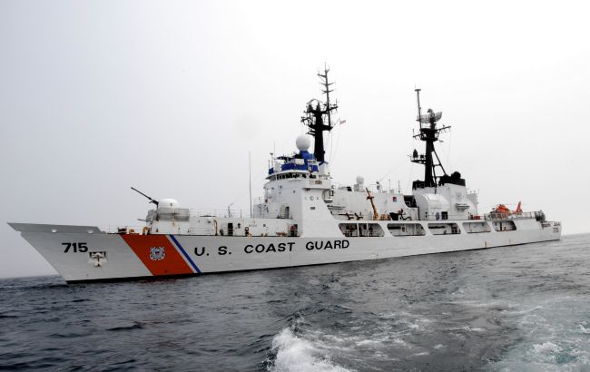 ВМС России начали следить за американским сторожевым катером в Черном море
