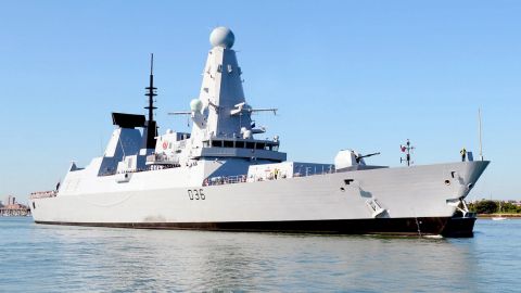 Міноборони Британії про інцидент у Чорному морі: попереджувальних пострілів не було