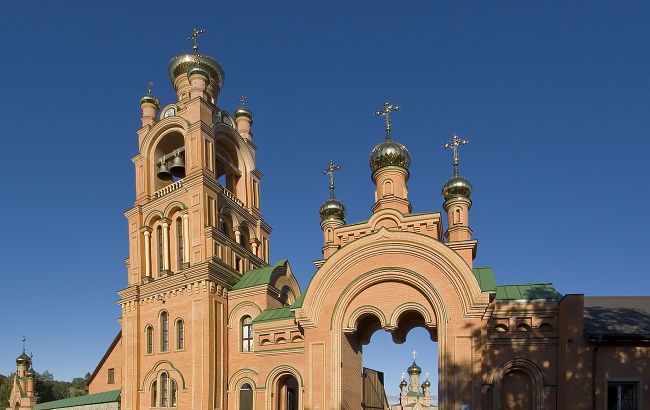 Закритий на карантин Голосіївський чоловічий монастир відкриють 16 травня