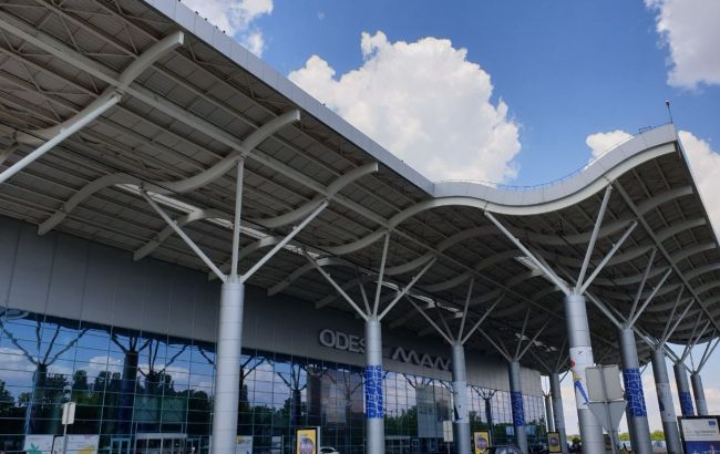 Одесса закроет свой аэропорт более чем на сутки: названа причина