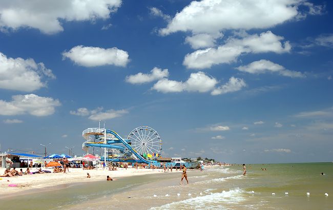 У Кирилівці неможливо зайти в море: медузи не винні