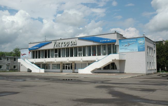 Аэропорт "Ужгород" начал использовать воздушное пространство Словакии