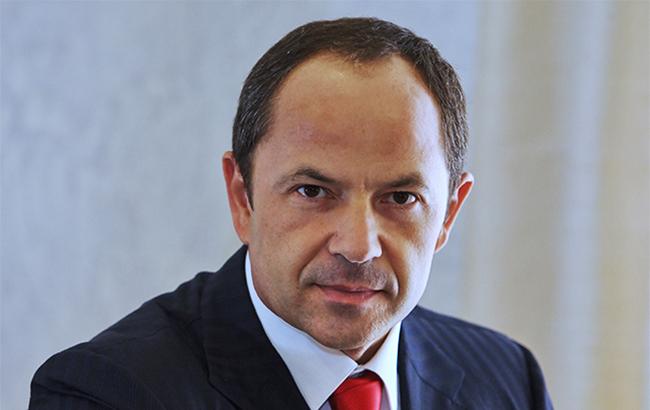 Тігіпко має намір купити "дочку" російського Сбербанку