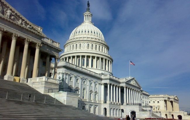 Сенат США схвалив заборону на видачу віз через втручання у вибори