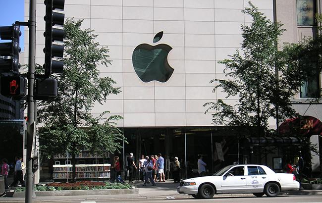 Во Франции начали расследование против Apple из-за снижения скорости работы iPhone