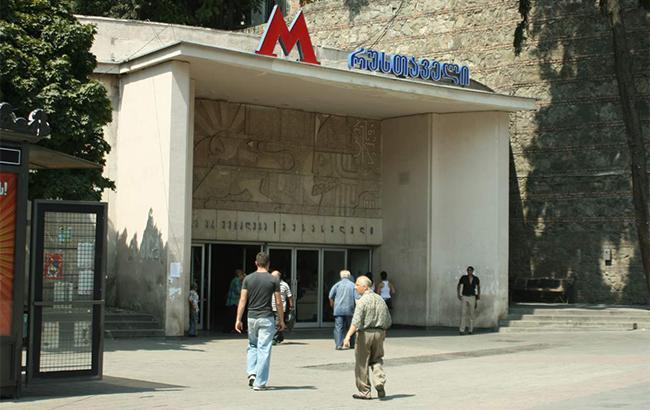 Метро Тбилиси возобновило работу после трехдневной забастовки машинистов