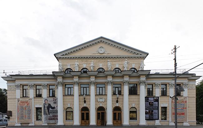 В Днепре со скандалом отменили культовый украинский спектакль