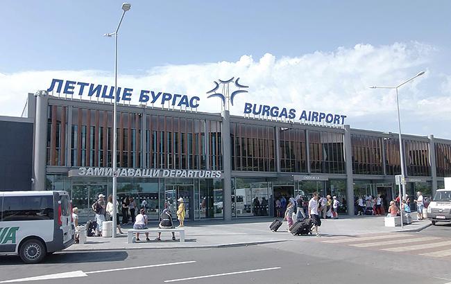 В Болгарии пассажирский самолет Airbus A320 совершил аварийную посадку