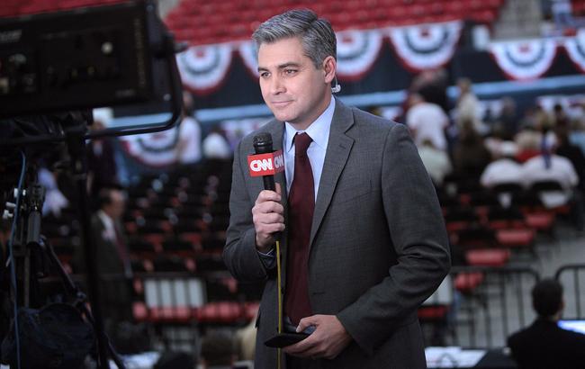 Журналиста CNN лишили аккредитации в Белом доме