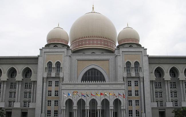 В Малайзии суд приговорил к пожизненному заключению гражданку Украины