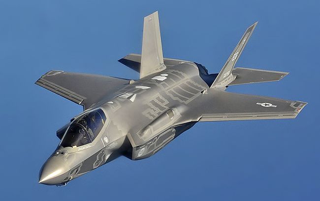 Польща підписала з США контракт на купівлю винищувачів F-35