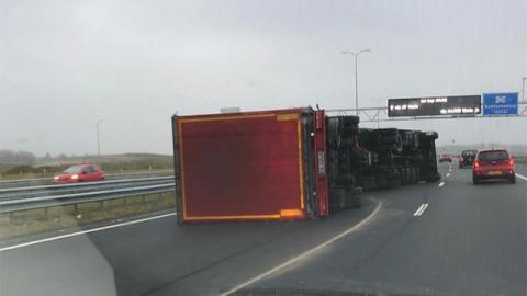 У Нідерландах в результаті штормового вітру загинули дві людини