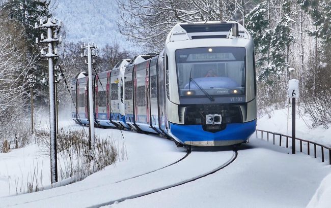 Ниже 30 градусов мороза: на севере Швеции из-за холода остановили движение поездов