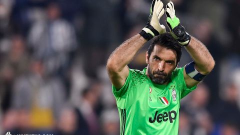 Буффон решил вернуться в "Ювентус"