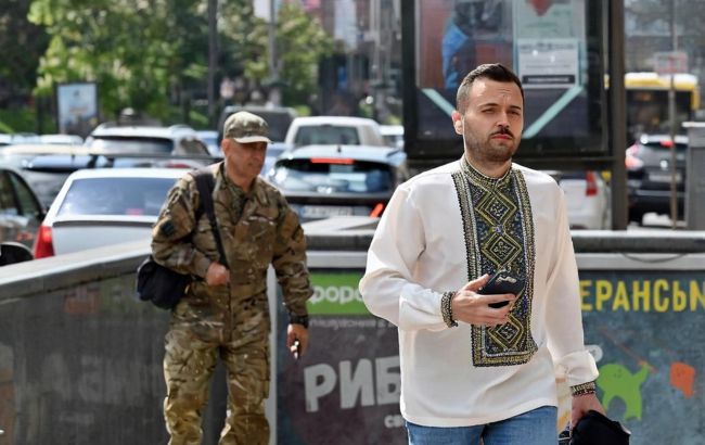 Без визитов в ТЦК. Украинцев в возрасте 25-60 лет автоматически поставят на учет