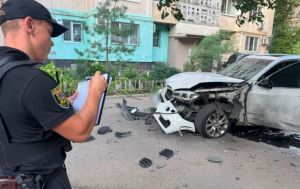 В Одесі вибухнула автівка, що належить військовому