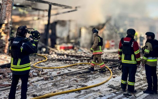 РФ ударила дронами по Сумам, было четыре взрыва: в ОВА показали последствия