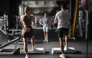 Разнообразие тренировок продлевает жизнь: что выяснили ученые