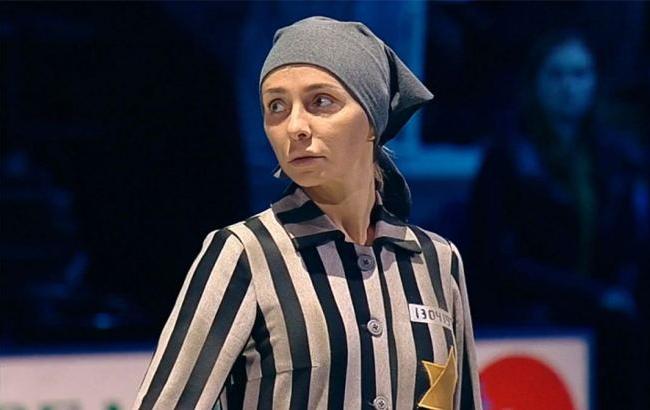 Жена Пескова на росТВ "устроила Холокост" в костюме узницы концлагеря