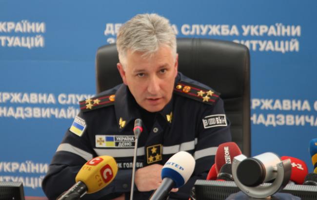 Пожар на нефтебазе под Киевом: спасатели контролируют 100% территории, - ГСЧС