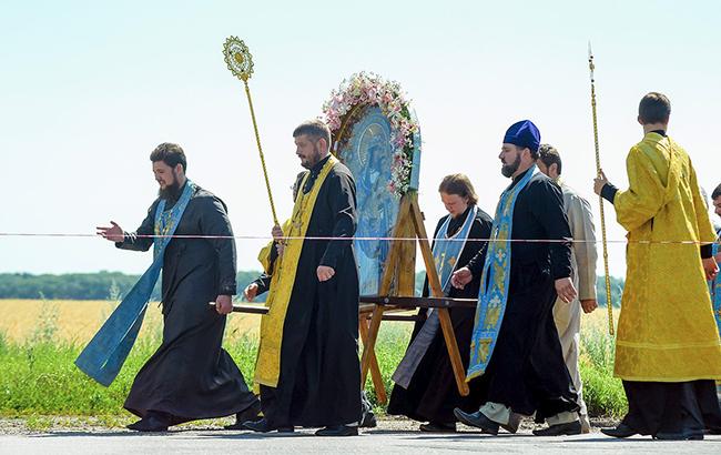 Православные идут: что думают о Крестном ходе организаторы и их оппоненты