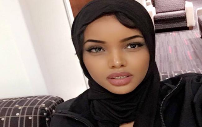 Юная модель в хиджабе покорила мир высокой моды