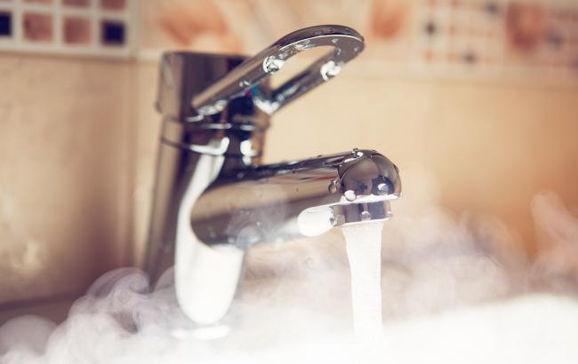 НКРЭКУ обнародовала новые тарифы на горячую воду для населения