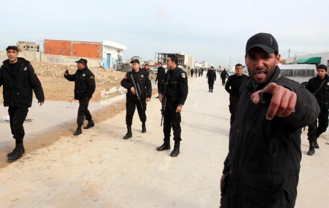 У Тунісі затримали 11 підозрюваних у вербуванні молоді