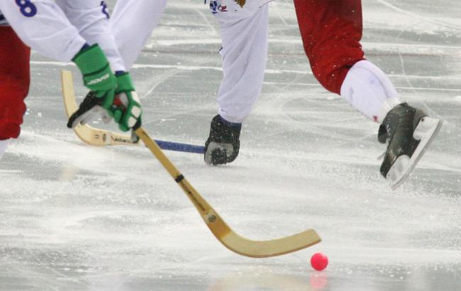 В России на чемпионате по хоккею команды забили 20 голов в свои ворота