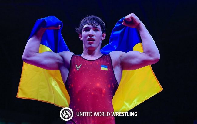В шаге от "золота": Якушенко стал вице-чемпионом мира U23 по борьбе