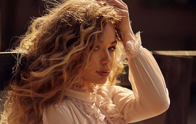 "Как тут не позавидовать": Яна Соломко летала в Лондон с секретной целью