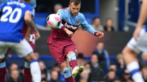 Возвращение вингера "Вест Хэма" Ярмоленко вновь откладывается