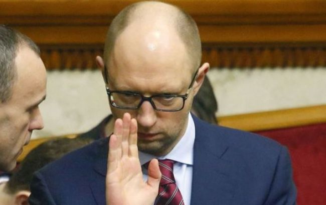 Яценюк пообещал до сентября проинспектировать, "что каждый министр сделал для украинцев"