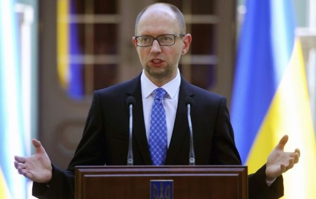 Яценюк допускає, що ситуація з мігрантами вплине на рішення ЄС щодо безвізового режиму