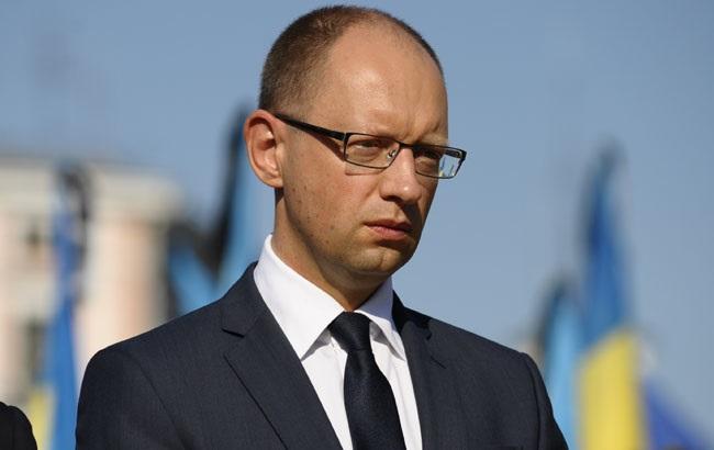 Яценюк сомневается в скором восстановлении украинского контроля над границей с РФ