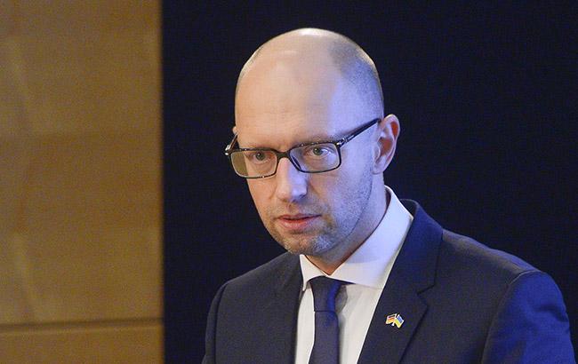 Голосование за закон о реинтеграции станет тестом на преданность национальным интересам, - Яценюк