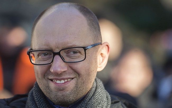 Яценюк: в целом США могут предоставить Украине 4 млрд долл. финпомощи