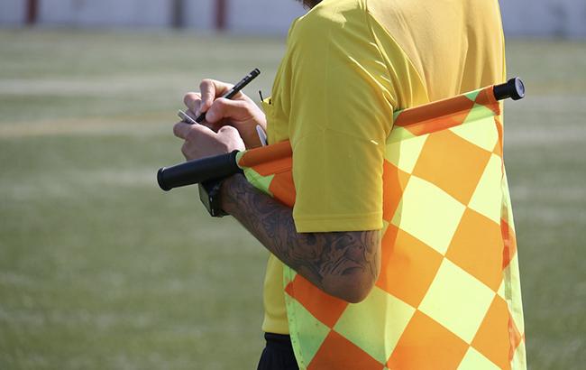 В Англии ужесточат наказания для футболистов за нападение на арбитров