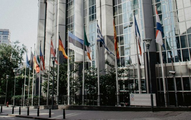 Дев'ять країн Європи вимагають позбавити МОК мільйонів євро за допомогу РФ