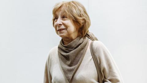 "Ідіоти": Ахеджакова жорстко "пройшлася" по українських чиновниках через свою колегу