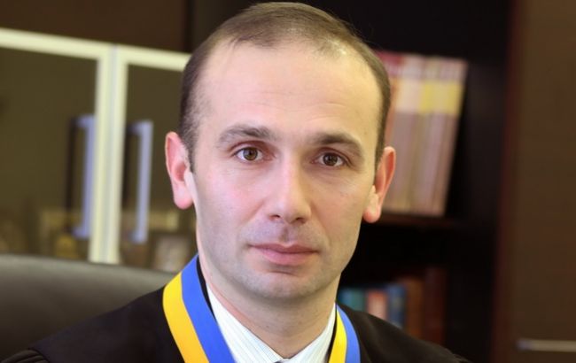 Суд відпустив під заставу екс-заступника голови Вищого госпсуду Ємельянова