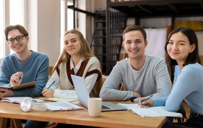 Українські студенти можуть отримати виплату у розмірі 10 тисяч євро: що відомо