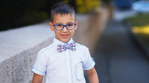 Восьмилетний украинец-вундеркинд свободно говорит на английском, учит китайский и японский