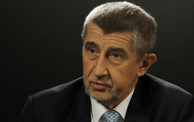 В Чехії можуть вислати "незаявлених агентів спецслужб Росії", - прем'єр