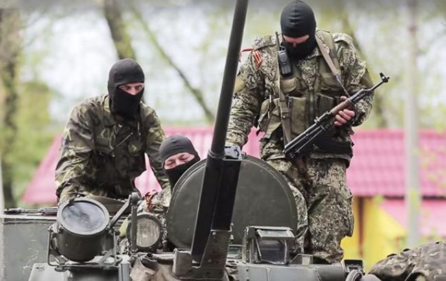 На Донбасі бойовики знищили автомобіль з гуманітарною допомогою, - ООВ