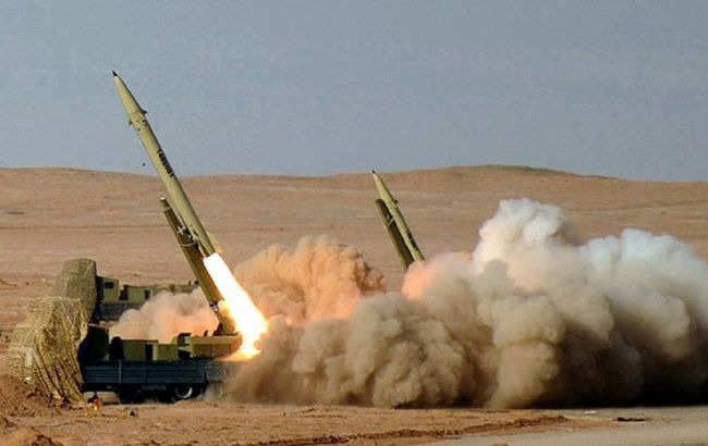 Названо количество ракет и дронов, которые Иран запустил по Израилю