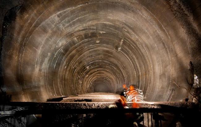 Обвал на шахте во Львовской области: в ЛОГА надеются на завершение работ по дегазации до завтра