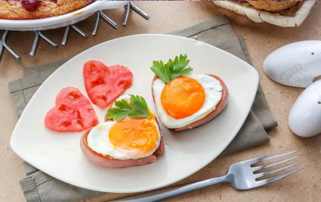 "Не завтракаете? А зря!": диетологи привели доводы в пользу утреннего приема пищи