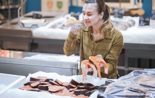 Лосось на Рождество: как выбрать качественную рыбу и не ошибиться перед праздниками