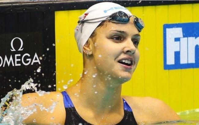 Даша Зевина выиграла заплыв на 200 метров на спине на Кубке мира
